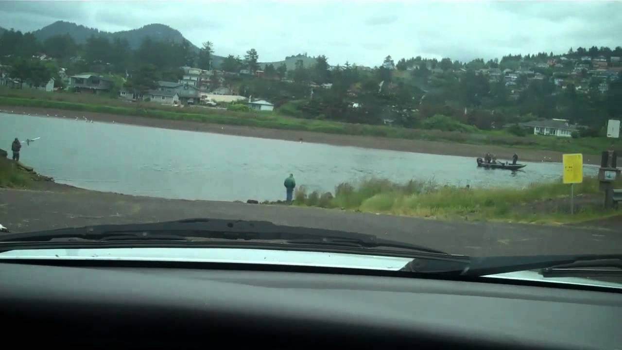 Salmon Fishing from Shore on the Nestucca River - YouTube