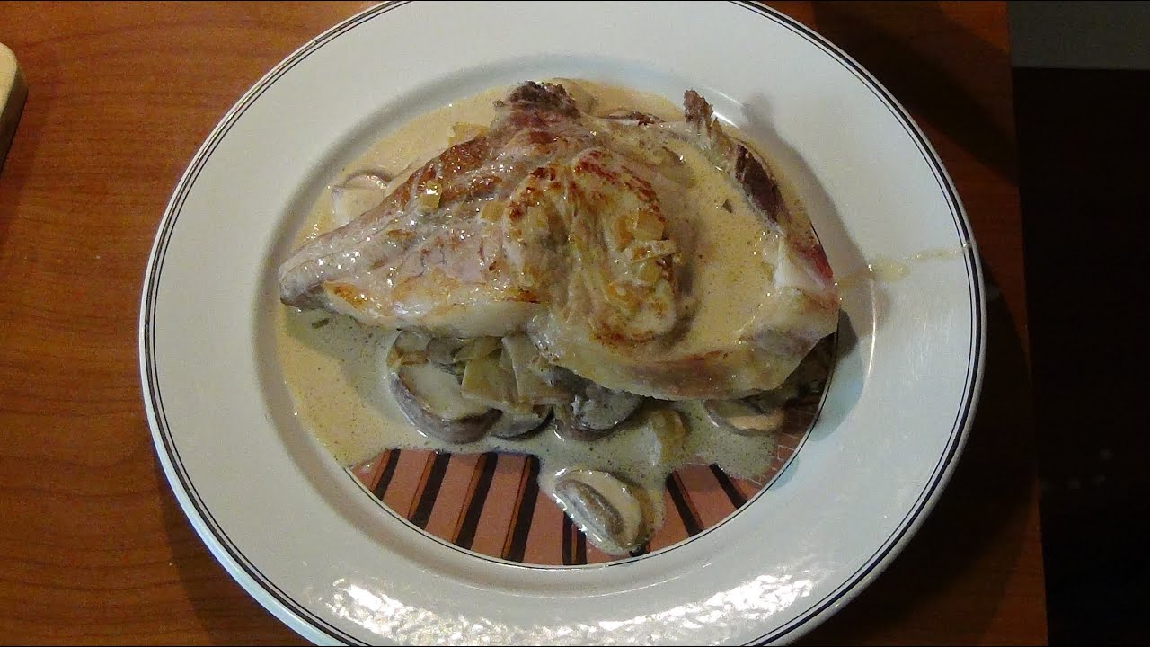 Côtes de veau à la normande - YouTube