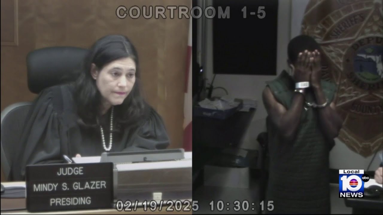 Man accused of killing 5 in crash faces judge - YouTube