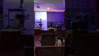 Melayani Dan Menyembah Yesus Kristus 