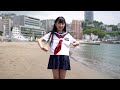 熱海のサンビーチ海岸、セーラー服でポートレートモデル撮影の様子です。モデルは唯花