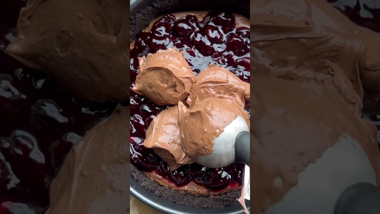 Black Forest Cheesecake - perfect for cherry season! 🥹🍒 