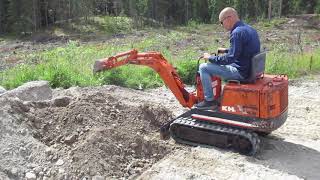 Kubota KH-007 minikaivinkone - YouTube
