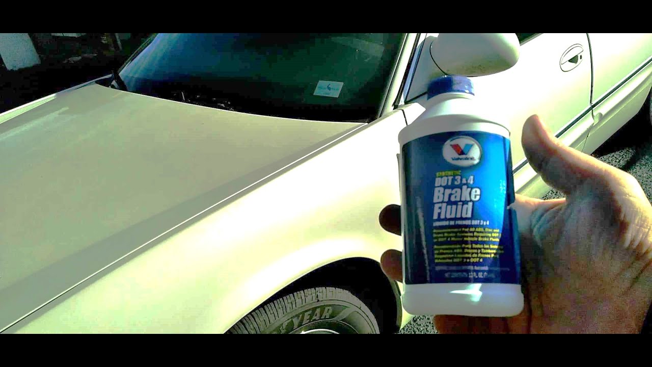 HOW TO: Adding Brake Fluid to the 2003 Buick Park Avenue 🛑