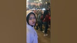 di angkringan bersama teman