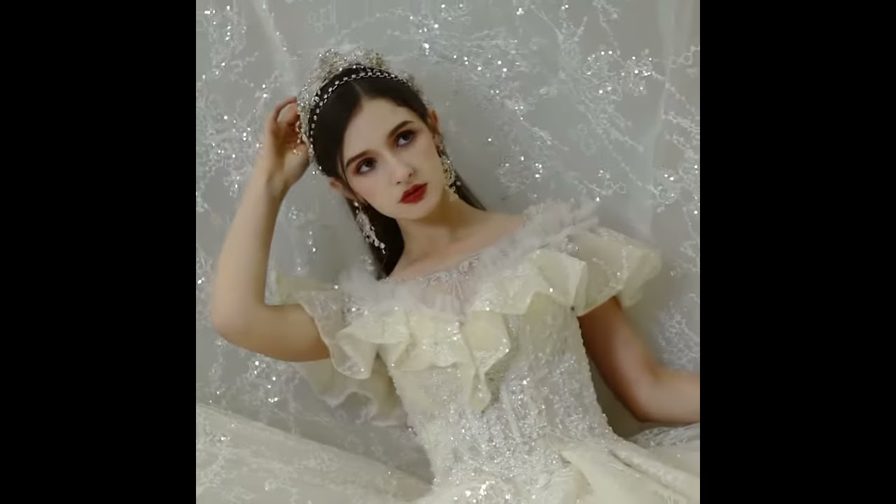 Elegant Champagne See Through Bridal Wedding Dresses 2020