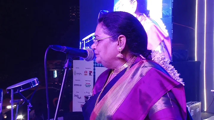 Usha Uthup Sings Dum Maaro Dum at Worli Festival 2...