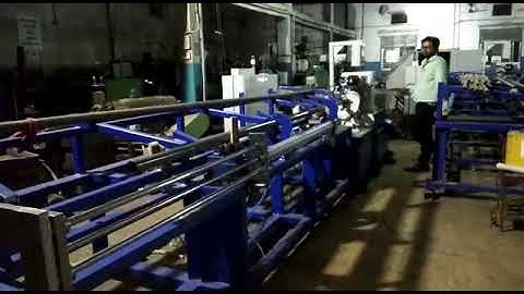 Automatic pipe cutting machine with id od chamfer and auto loading option