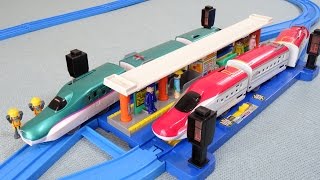 プラレール トイザらス限定 E5系＆E6系新幹線自動のりかえ駅セット Plarail