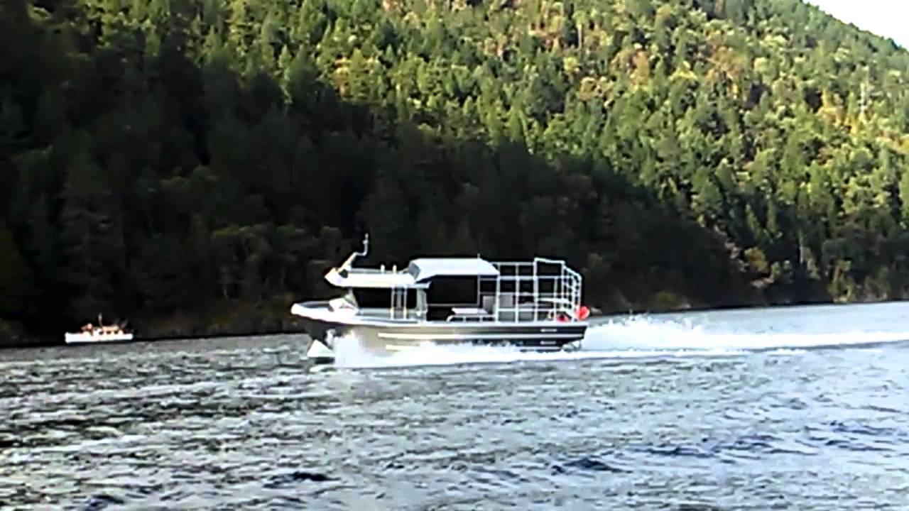 NorthWest Aluminum Boat goes on the attack - YouTube