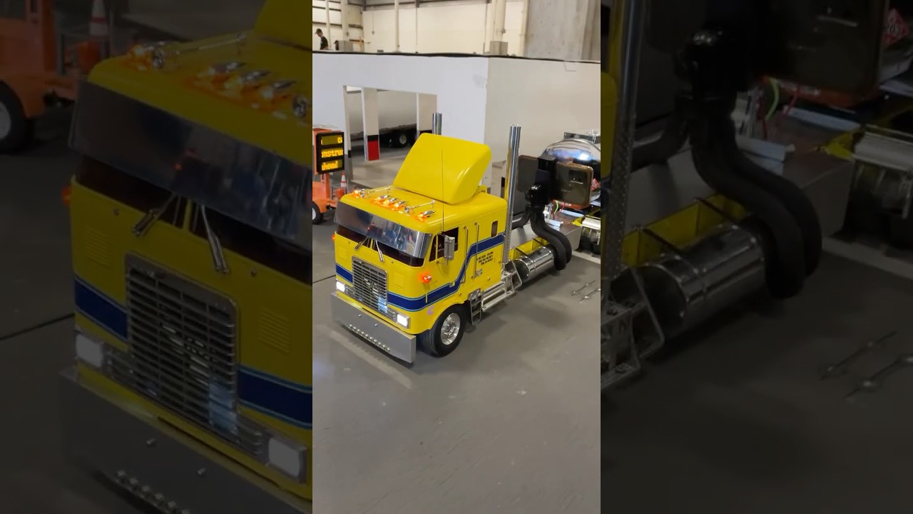 Stretched out Cabover RC truck with a fuel tanker trailer