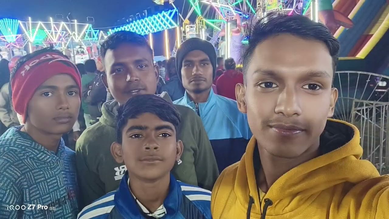 tardah ,rash mela te ghorar kichhu muhurto.🙂🙂