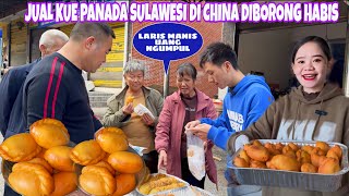 JUAL KUE PANADA INDONESIA DI PASAR KAMPUNG CHINA, LARIS MANIS REAKSI MEREKA BIKIN BAHAGIA