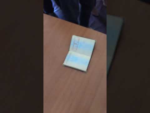 Funny!!! Usyk puts autograph into the passport of his fan