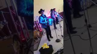 Roberto Ruíz cumbia-Los Corceles De Tijuana