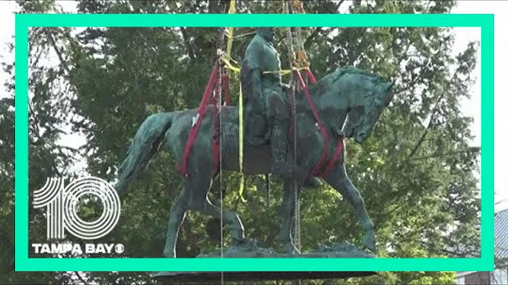 Robert E. Lee statue removed in Charlottesville
