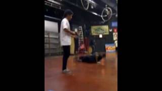 bboy hand hops