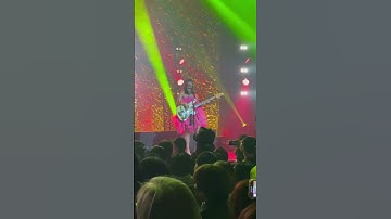 Thumbnail of Khruangbin People Everywhere finale