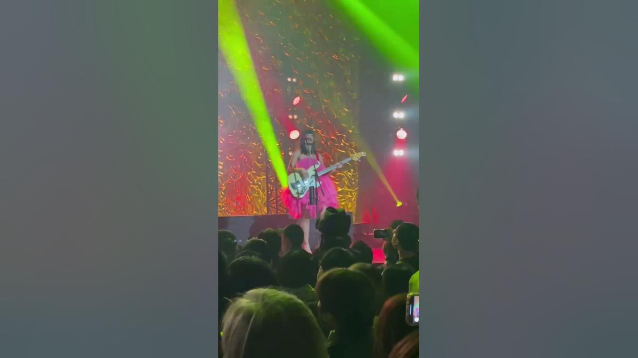 Khruangbin People Everywhere finale