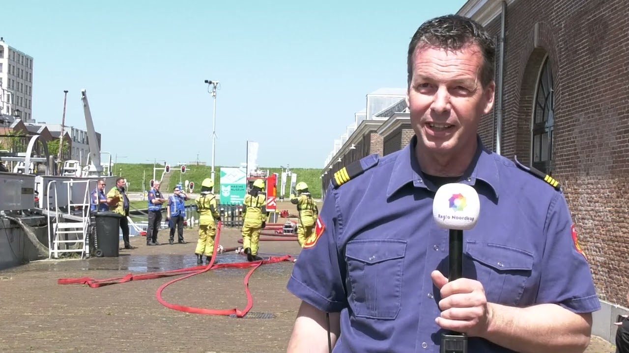 Jeugdbrandweer wedstrijd in Den Helder