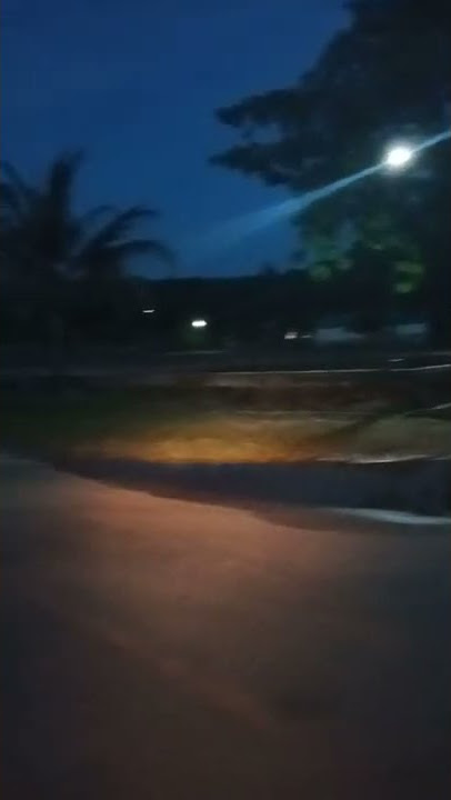 Suasana malam tepi laut, /storywa ke indahan laut