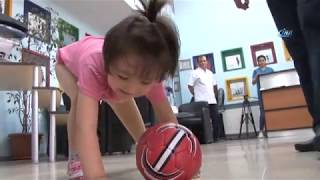 Minik Özge Yeni Protezine Kavuştu