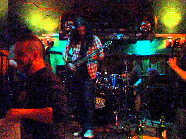 Tonton Conan's First Date - The Devil is on the Loose (Live) di YouTube Tonton Conan's First Date - The Devil is on the Loose (Live) di YouTube