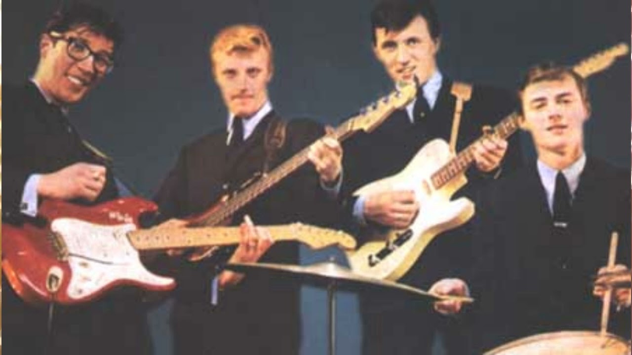 The Frightened City  THE SHADOWS