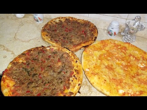 طريقه عمل البيتزا باللحمه المفرومه من غير جبنه موزاريلا