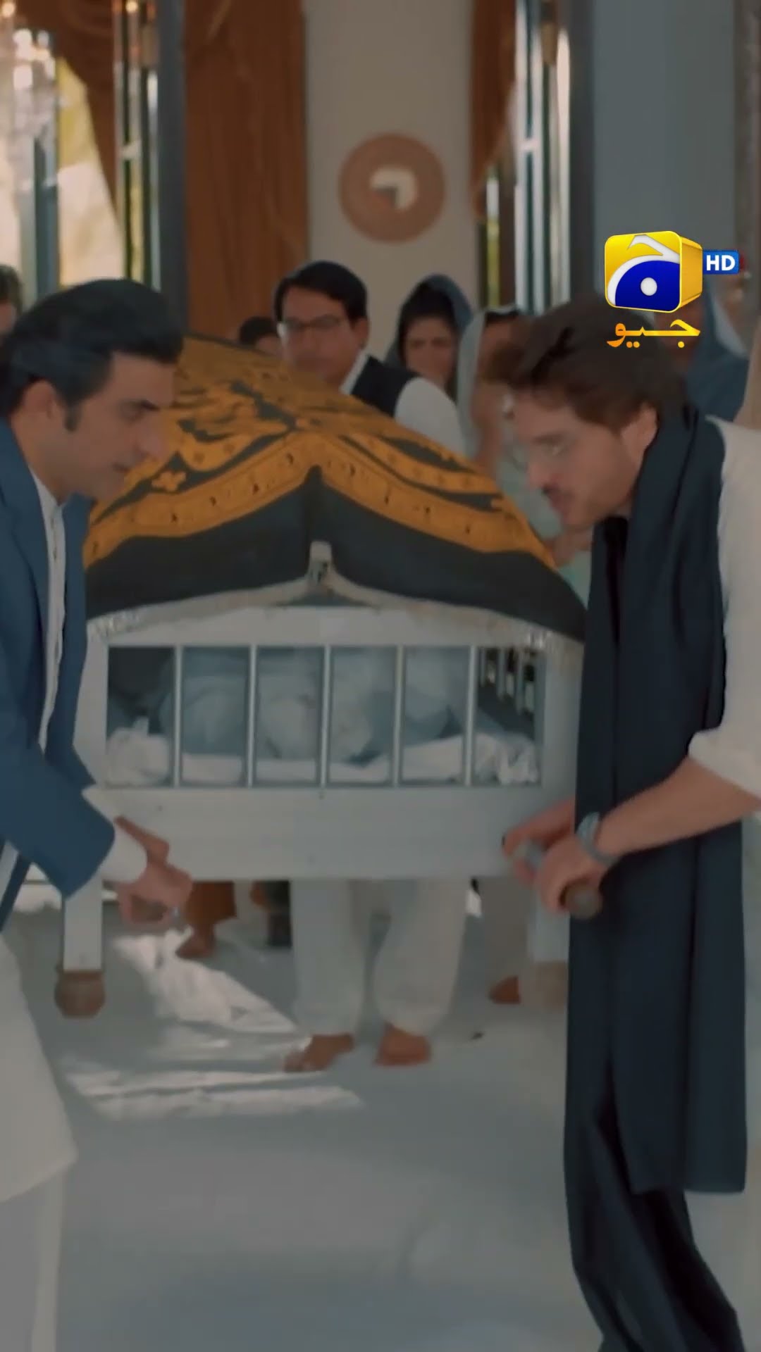 Hunain Shah Sab Ko Chhor Kar Chala Gaya #dayan #shorts