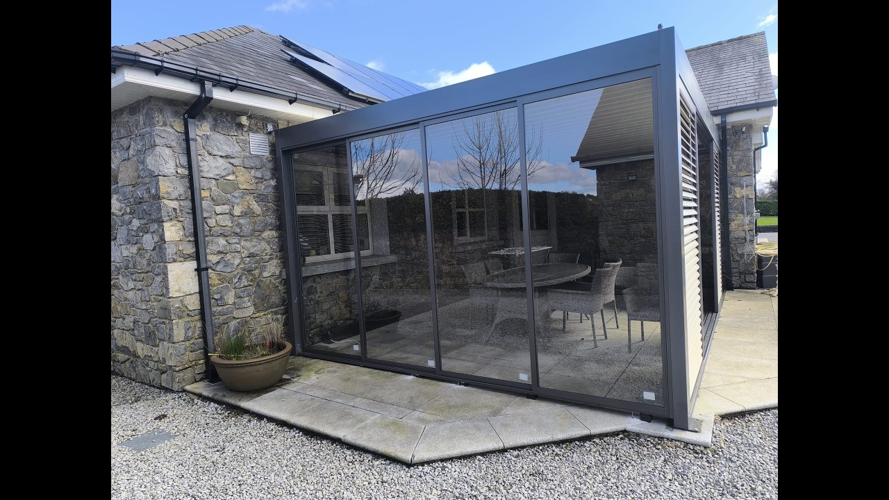 Bioclimatic Pergola with Sliding Glass