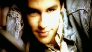 Watch Kavana I Can Make You Feel Good video