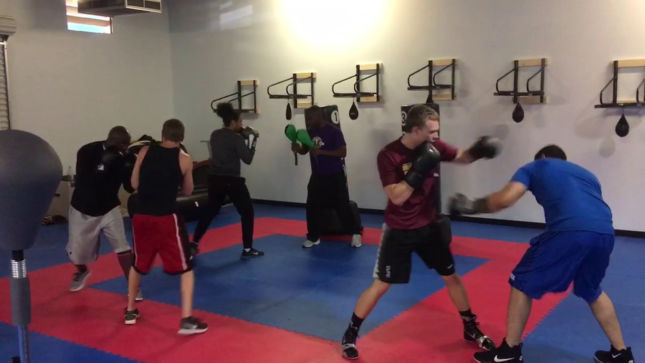 Boxing in Sioux Falls - YouTube