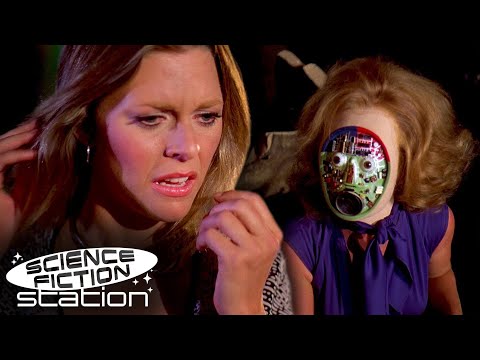 Bionic Woman vs. Fembot | The Bionic Woman | Science Fiction Station