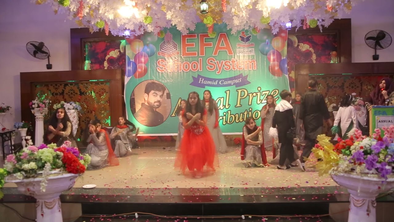 Be khof Aazaad hai jeena mujhy Performance (EFA School System Kotli loharan Sialkot 03004342094)