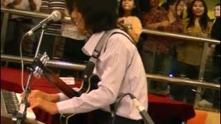 T-Koes Band @ Plaza Blok M 