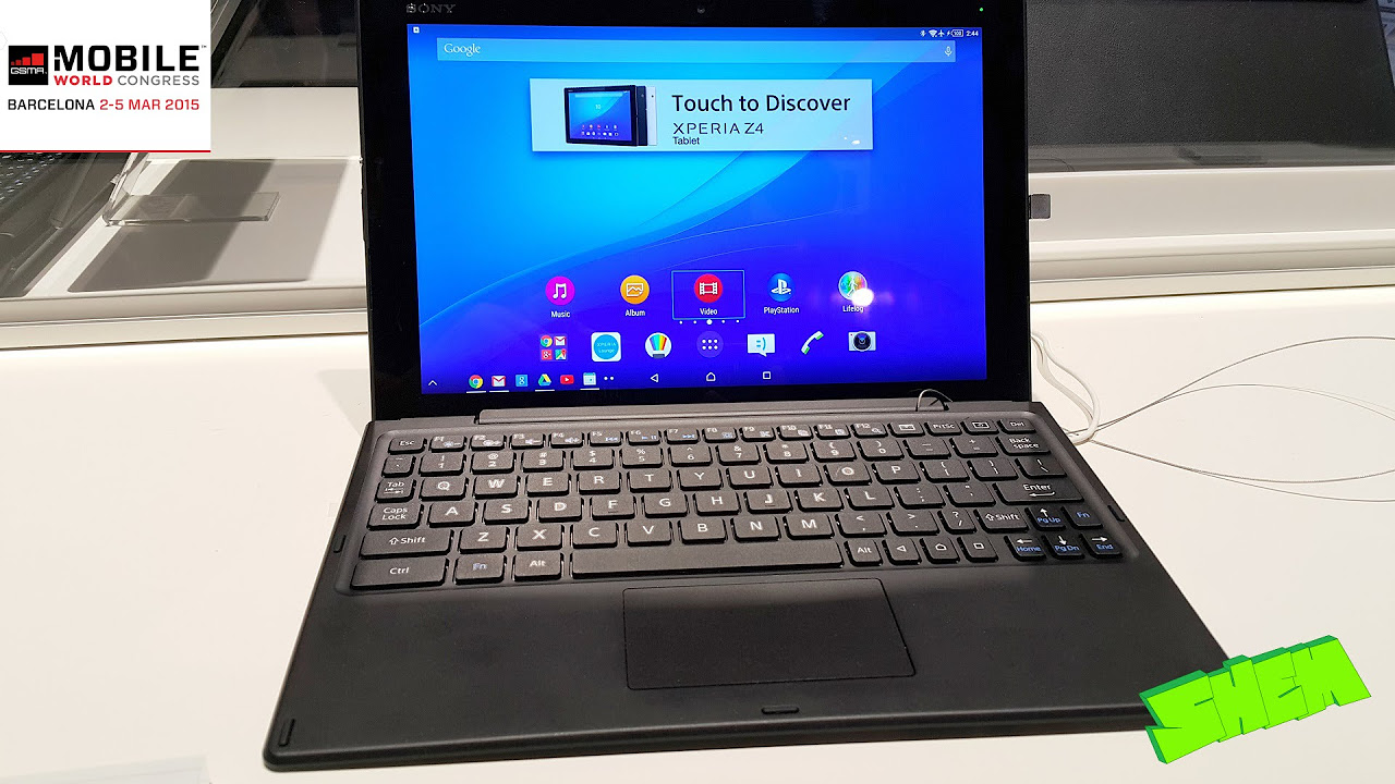 Xperia Z4 Tablet Dock / Keyboard BKB50 - Hands on at MWC2015