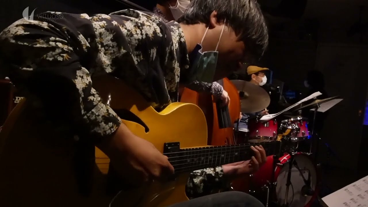 Hey it's me, you are taking to ヴァーチュオーゾ赤坂でのライブ