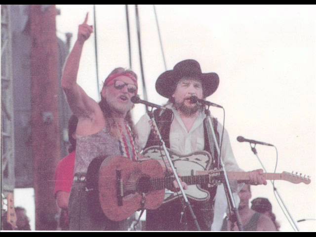 The Year 2003 Minus 25 - Willie Nelson & Waylon Jennings - YouTube