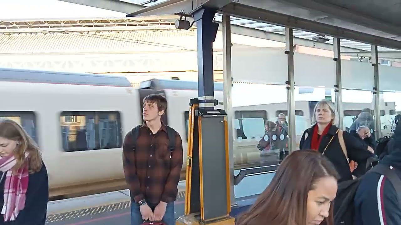 Train arriving at Manchester Piccadilly railway station this afternoon 2.12.25