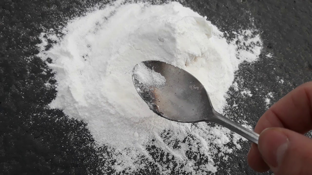 Solid rocket fuel. Side batch (1/2 cup KNO3 and 1/4 cup powdered sugar