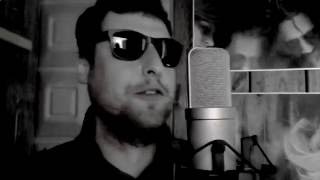 No Logo & Rogaty Schody Na Dach