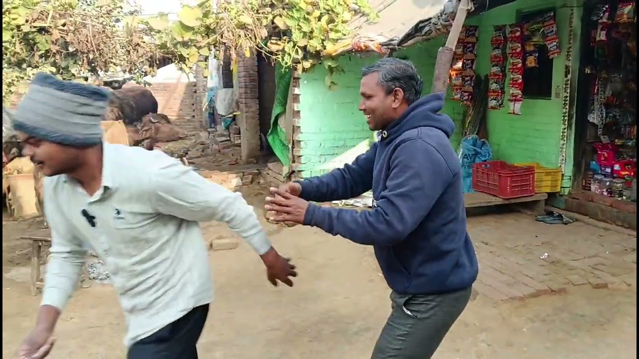 नूरी ने पहले ही इंतजाम किया 😁😁 😁