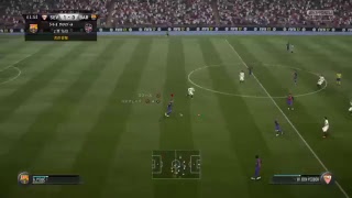 FIFA 17_2017101901_戦術修正_3-4-3 LiberoPivote_パスの長さ(13→8)＆CAMポジション調整(下へ3)