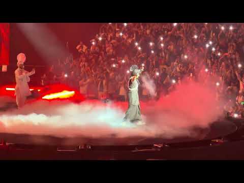 The Crowd Went Crazy: Diljit Dosanjh Live at Co-op Live #auratour #diljitdosanjh #liveconcert