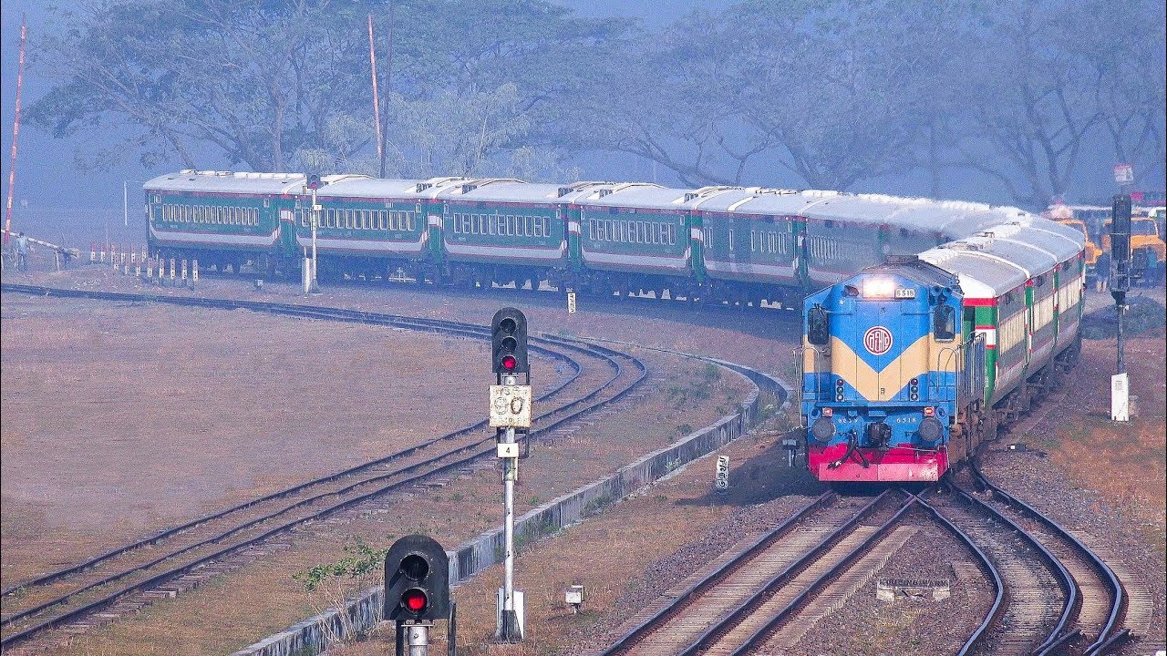 New Nilsagar Express Train with PT INKA Rake are on Beautiful Rail
