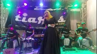 Lala Nurmala   Debu debu jalanan   Tiaras Musik