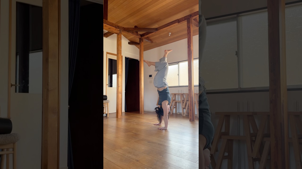 軽く30回は撮り直したと思う🤚🏻とてつも難しかった🙂‍↕️#倒立 #movement #calisthenics #handbalance #shorts