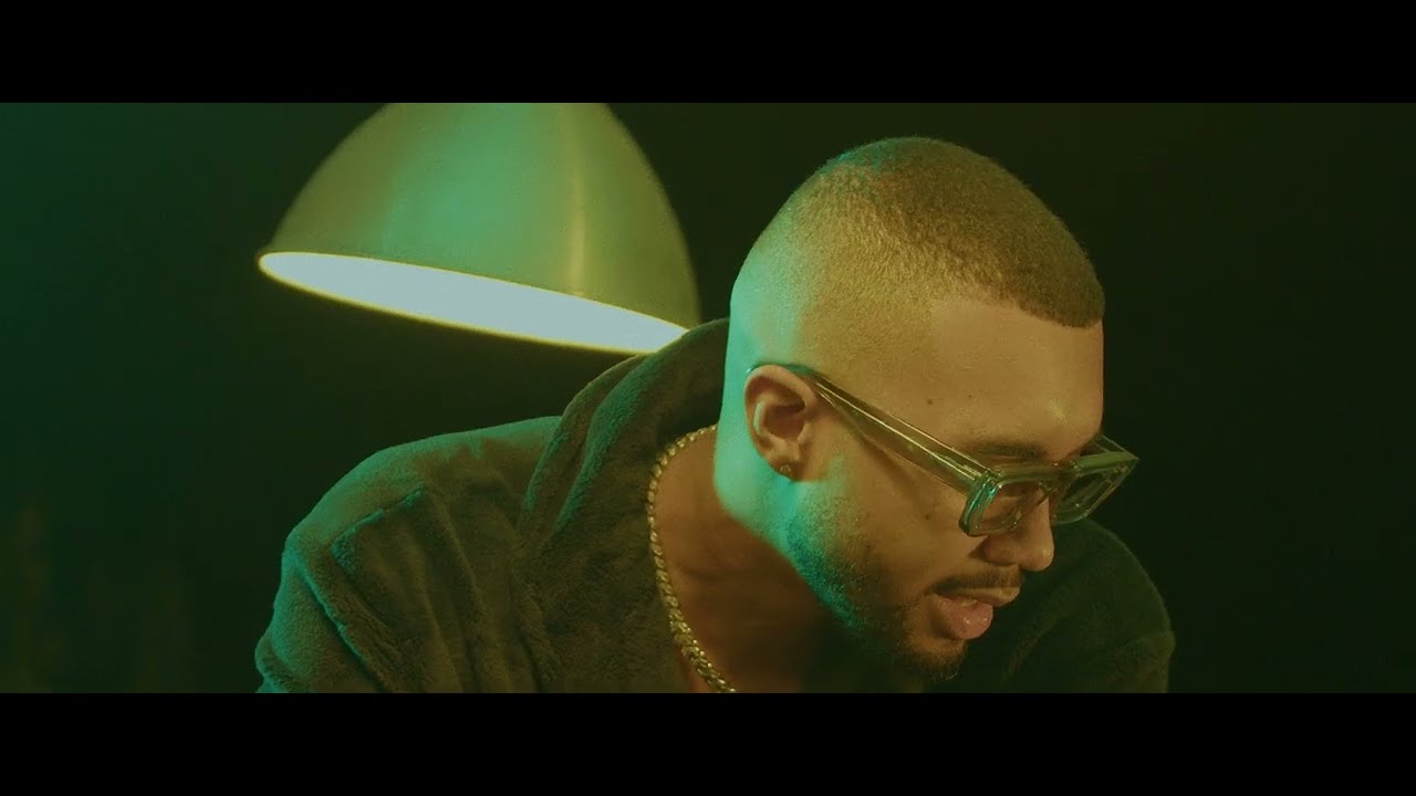 Wavy ft Trono - Desculpinhas (Official Video)