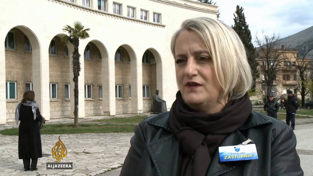 لم تقبل الجمعية الوطنية للمسرح الكرواتي استقالة الرئيس.